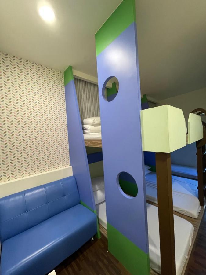 逢甲柏斯青年旅棧 Apartment Taichung Exterior photo